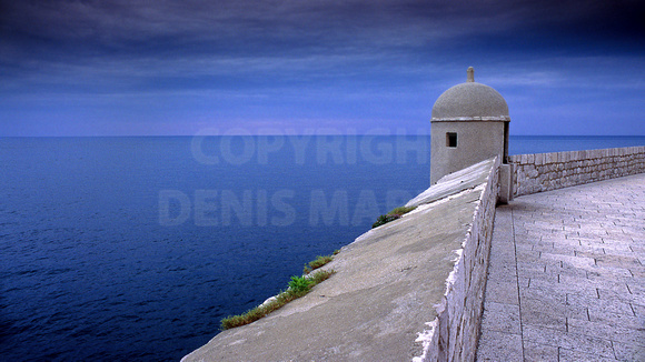 Dubrovnik Croatia city walls 09