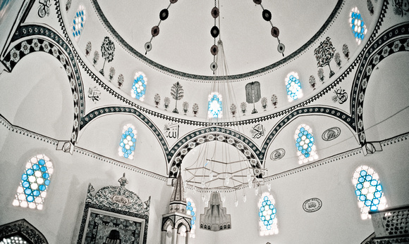Mostar Bosnia and Herzegovina mosque 01 b